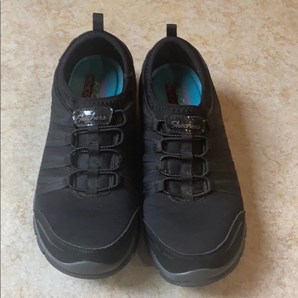 Skechers Shoes - Skechers, black slip on sneakers. 8
